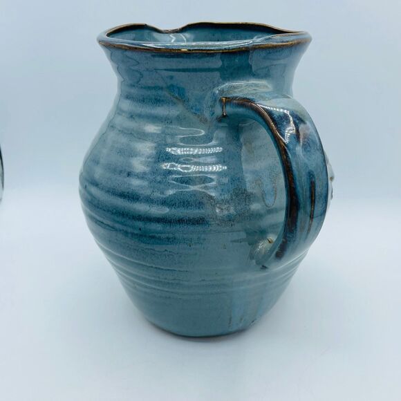 Large Glazed Hand Crafted Ribbed Pottery Pitcher w/ CRAB Blue Green - Picture 6 of 10